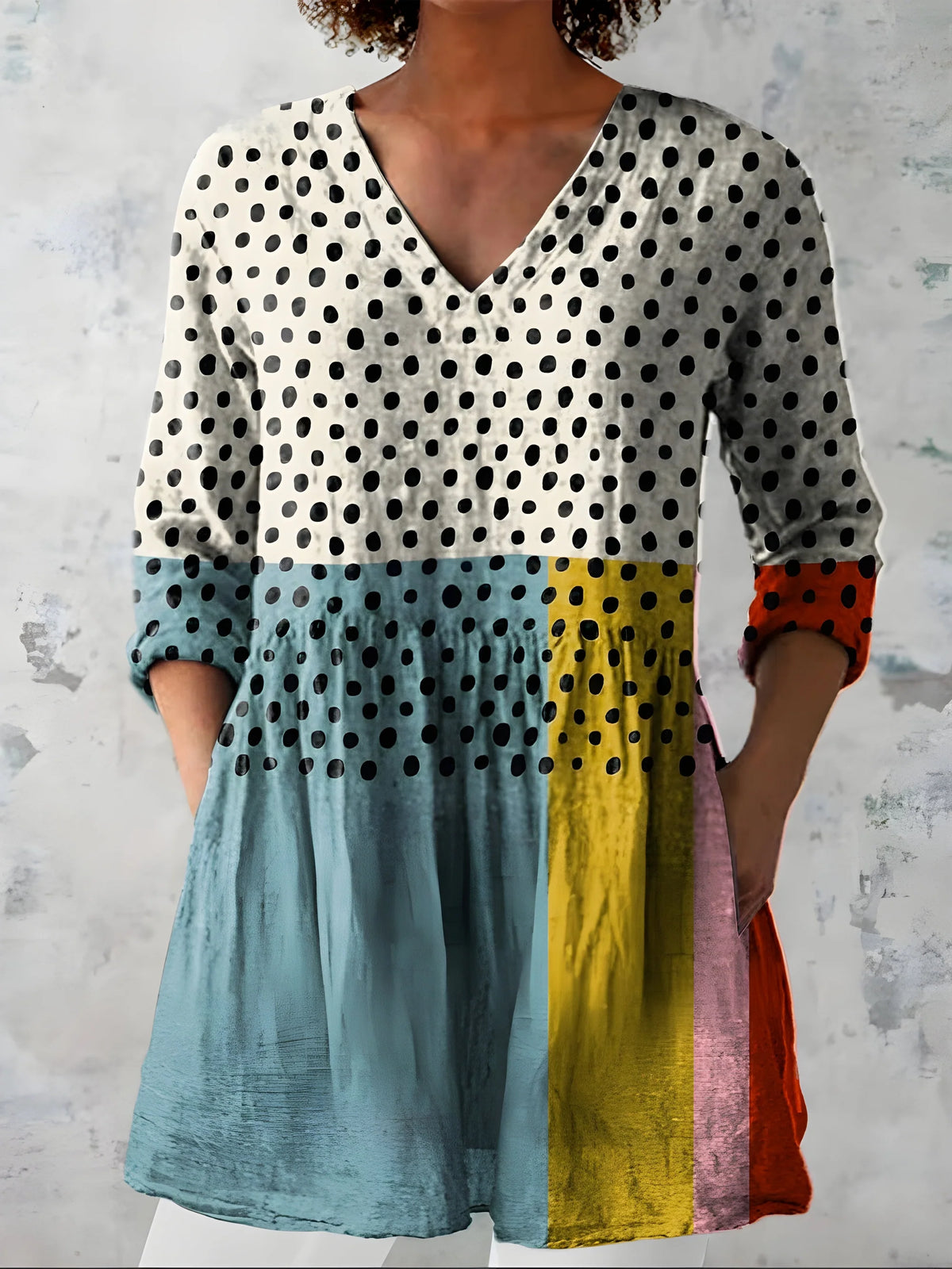 April - Long Blouse with V-Neck