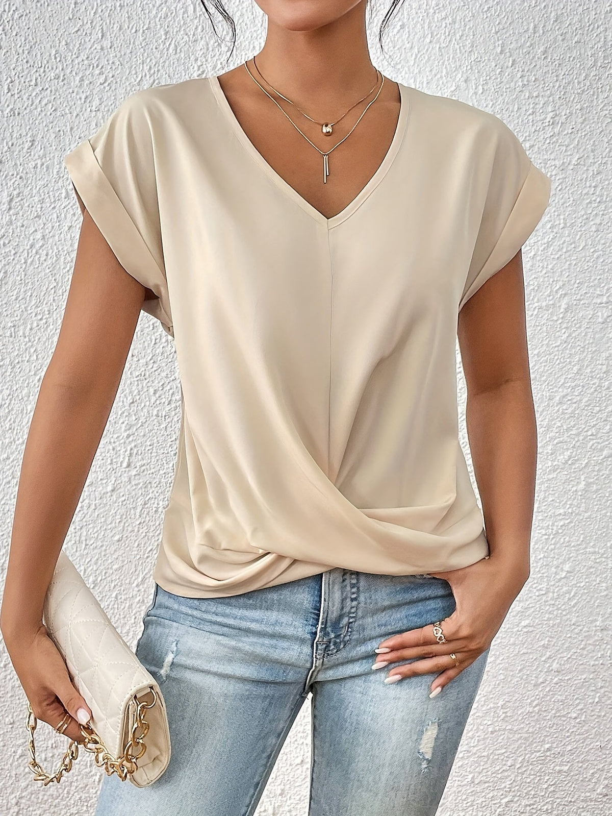 Cleo | Casual Sweetheart Neckline T-Shirt