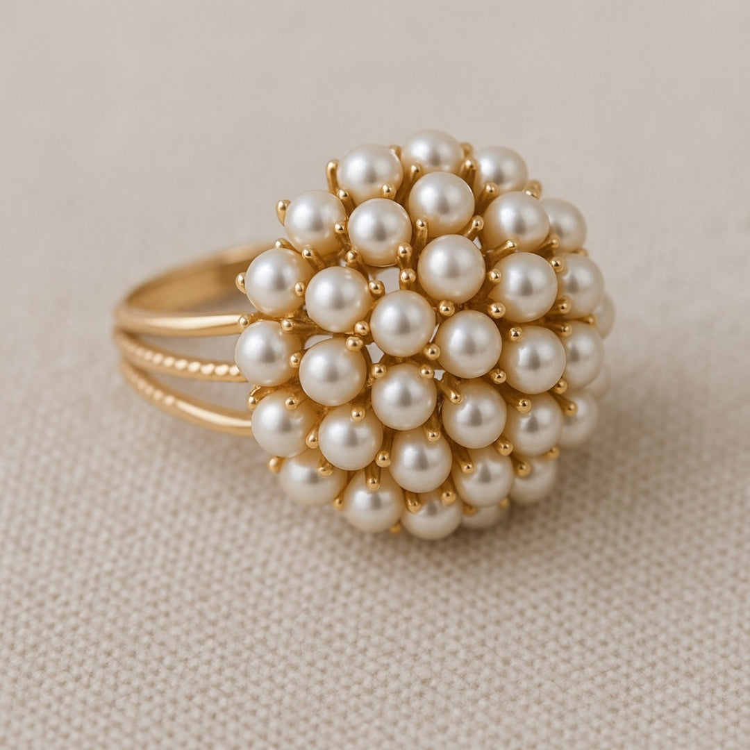 AURELIA | PEARL CLUSTER GOLD RING