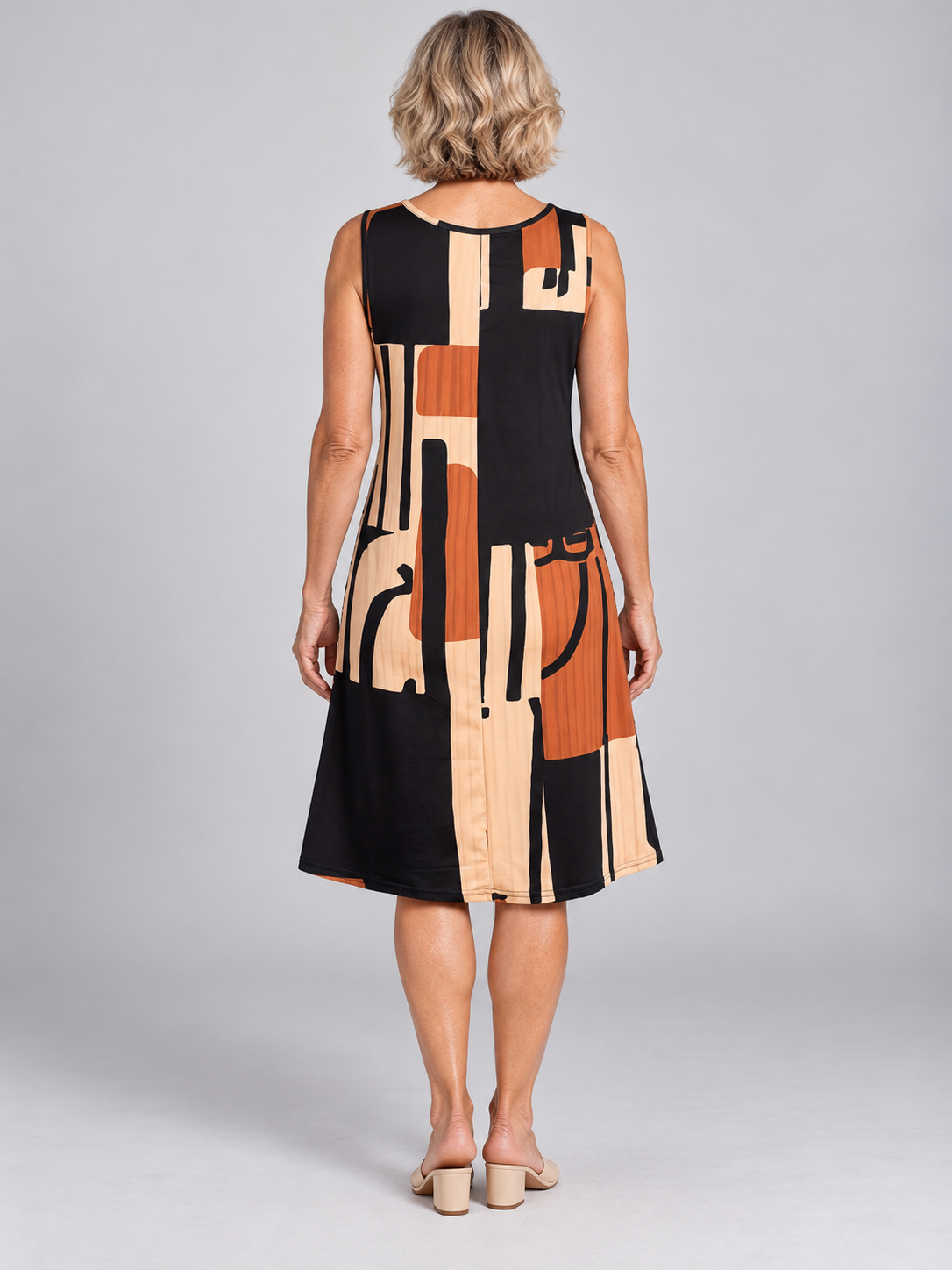 Geometric Print Sleeveless Midi Dress