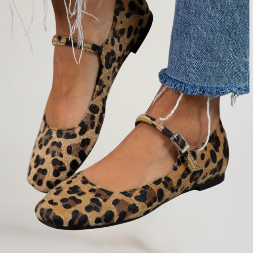 Lena | Orthopedic ballet flats with a buckle and adjustable strap
