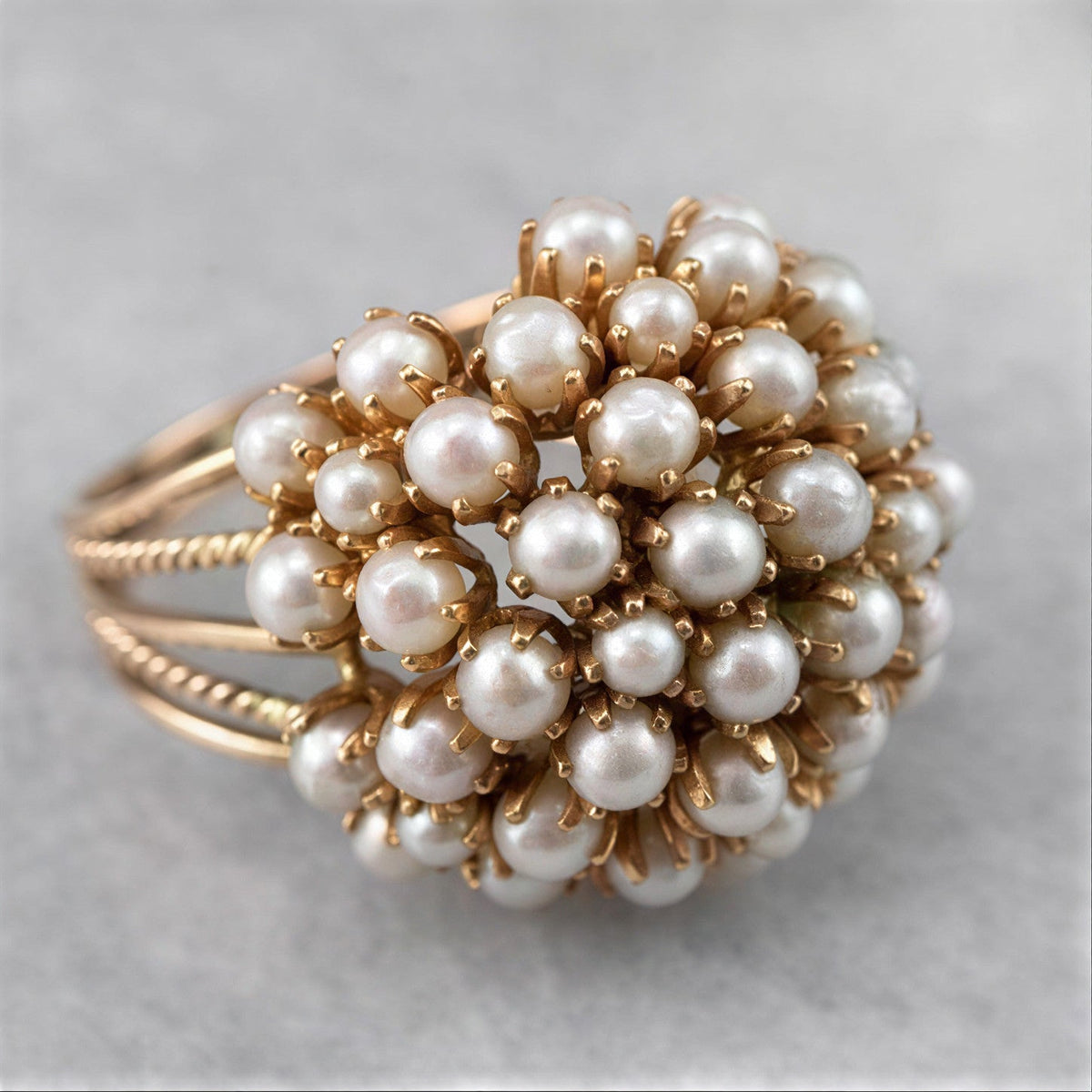 AURELIA | PEARL CLUSTER GOLD RING